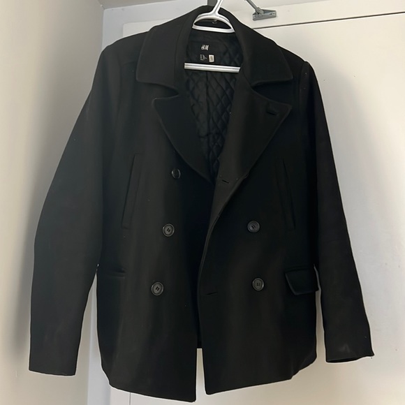 H&M Short Black Coat. Size Medium - Picture 1 of 4